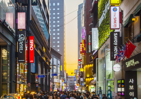 모바일 메인 비주얼 이미지